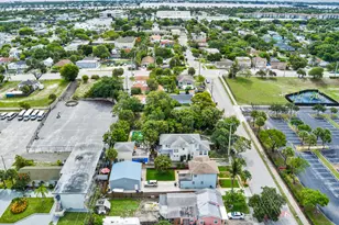 821 Omar Rd, West Palm Beach, FL 33405 - Photo 33