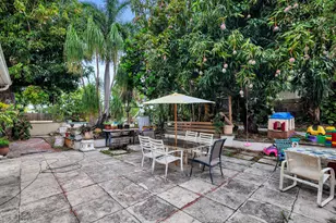 821 Omar Rd, West Palm Beach, FL 33405 - Photo 25