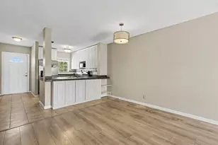 8327 Fairway Rd, Sunrise, FL 33351 - Photo 3