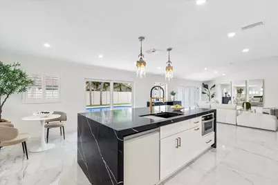 2069 SW 7th Court, Boca Raton, FL 33486 - Photo 11