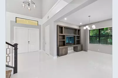 8685 Parkland Bay Drive, Parkland, FL 33076 - Photo 13