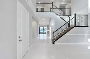 8685 Parkland Bay Dr, Parkland, FL 33076 - Photo 5