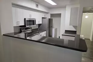 12112 St.Andrews Pl, Miramar, FL 33025 - Photo 3