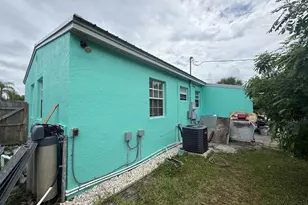 320 W 29th St, Riviera Beach, FL 33404 - Photo 27