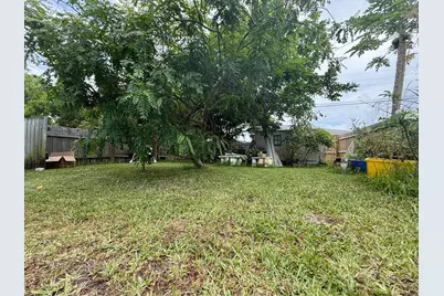 320 W 29th Street, Riviera Beach, FL 33404 - Photo 25