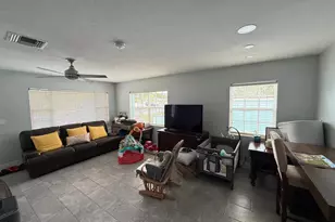 320 W 29th St, Riviera Beach, FL 33404 - Photo 9
