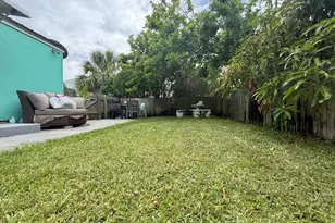 320 W 29th St, Riviera Beach, FL 33404 - Photo 23