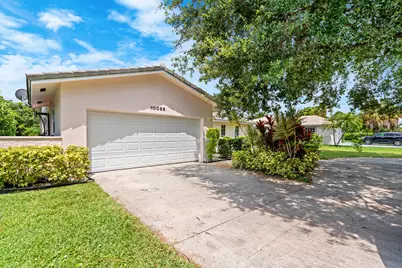 10098 Ramblewood Drive, Coral Springs, FL 33071 - Photo 31