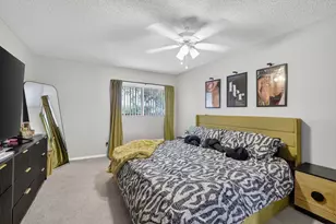 7426 Pinewalk Dr S, Margate, FL 33063 - Photo 25