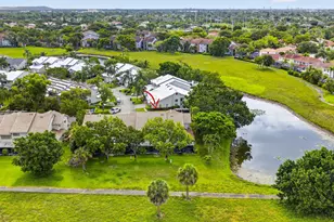 7426 Pinewalk Dr S, Margate, FL 33063 - Photo 45