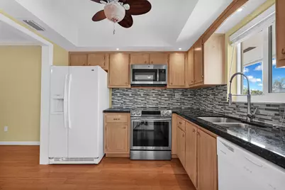 2121 NE 68th Street #209, Fort Lauderdale, FL 33308 - Photo 5