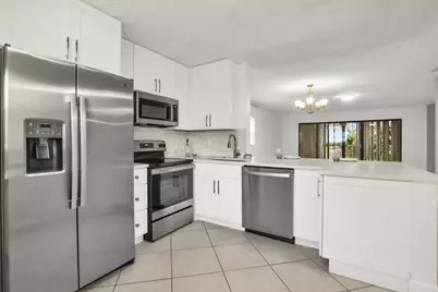 2112 NW 45th Avenue, Coconut Creek, FL 33066 - Photo 3