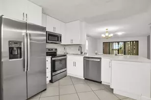 2112 NW 45th Ave, Coconut Creek, FL 33066 - Photo 3