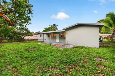 2241 SW 67th Lane, Miramar, FL 33023 - Photo 15