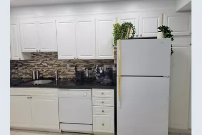 19370 Collins Avenue #623, Sunny Isles Beach, FL 33160 - Photo 3