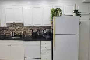 19370 Collins Ave, Sunny Isles Beach, FL 33160 - Photo 3