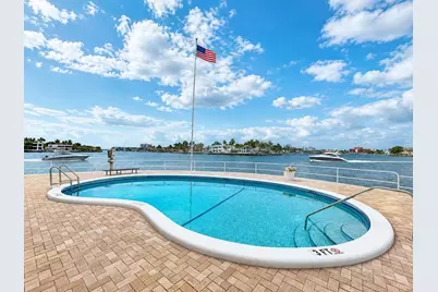 1201 S Riverside Drive #307, Pompano Beach, FL 33062 - Photo 9