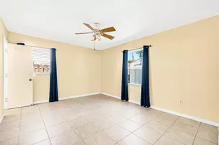 7883 Blackwood Ln, Greenacres, FL 33467 - Photo 17