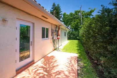 2603 NE 35th Street, Fort Lauderdale, FL 33306 - Photo 29
