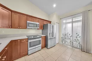 2851 E Aragon Blvd, Sunrise, FL 33313 - Photo 9