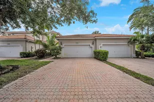 2851 E Aragon Blvd, Sunrise, FL 33313 - Photo 3