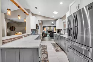 13382 Northumberland Cir, Wellington, FL 33414 - Photo 11