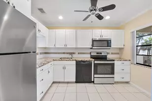 21852 Arriba Real, Boca Raton, FL 33433 - Photo 9