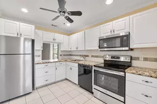 21852 Arriba Real, Boca Raton, FL 33433 - Photo 7