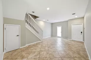 8464 Lagos De Campo Blvd, Tamarac, FL 33321 - Photo 13