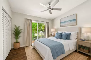 8464 Lagos De Campo Blvd, Tamarac, FL 33321 - Photo 9