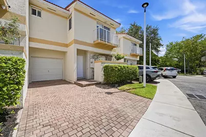 8464 Lagos De Campo Boulevard, Tamarac, FL 33321 - Photo 43