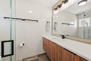 8464 Lagos De Campo Blvd, Tamarac, FL 33321 - Photo 5