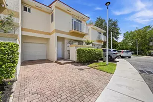 8464 Lagos De Campo Blvd, Tamarac, FL 33321 - Photo 43