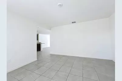 8650 W Lake George Cir W, Macclenny, FL 32063 - Photo 9