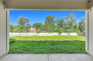 8650 W Lake George Cir W, Macclenny, FL 32063 - Photo 29