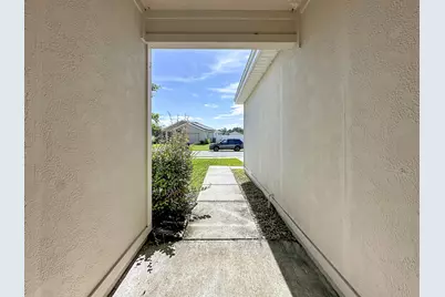 8650 W Lake George Cir W, Macclenny, FL 32063 - Photo 3