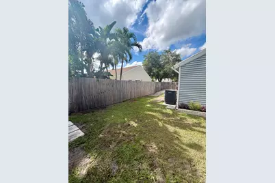 7856 Blackwood Lane, Lake Worth, FL 33467 - Photo 23