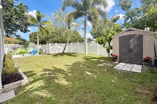 7856 Blackwood Ln, Lake Worth, FL 33467 - Photo 17