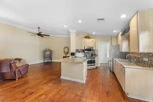 8413 Cozumel Ln, Wellington, FL 33414 - Photo 13