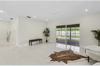 630 NW 79th Avenue, Margate, FL 33063 - Photo 7
