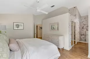 28 Admirals Ct, Palm Beach Gardens, FL 33418 - Photo 13
