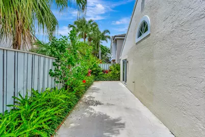 28 Admirals Court, Palm Beach Gardens, FL 33418 - Photo 35