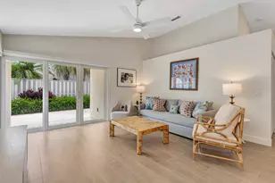 28 Admirals Ct, Palm Beach Gardens, FL 33418 - Photo 7