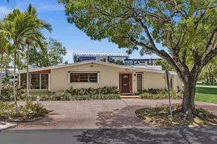 1300 Cordova Rd, Fort Lauderdale, FL 33316 - Photo 1