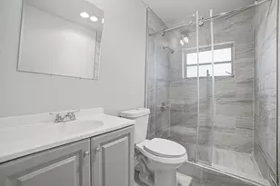 8106 NW 101st Ave, Tamarac, FL 33321 - Photo 23