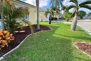 1320 Fishers Pl, Greenacres, FL 33413 - Photo 11