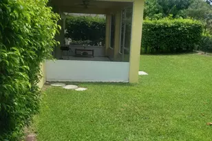 1320 Fishers Pl, Greenacres, FL 33413 - Photo 3