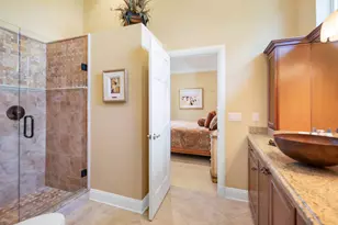 83 Sandbourne Ln, Palm Beach Gardens, FL 33418 - Photo 47