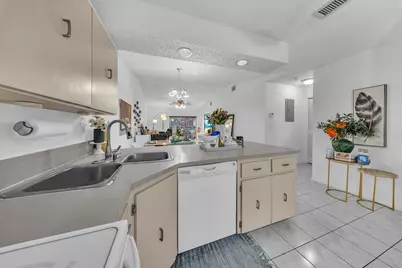 1023 Banks Road #201, Margate, FL 33063 - Photo 7