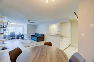 2900 S University Dr, Davie, FL 33328 - Photo 13